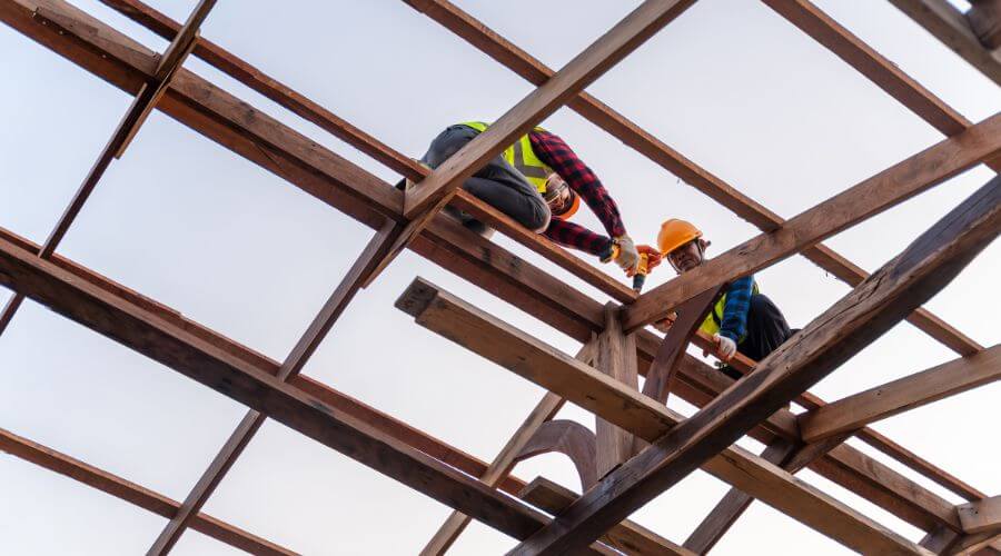 Professional New roof installation in Gunnison, MS